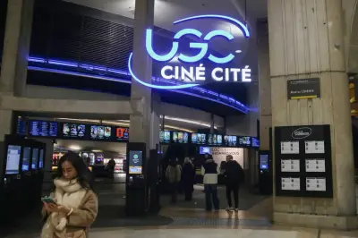 Grève à l'UGC des Halles à Paris pour dénoncer les conditions de travail difficiles