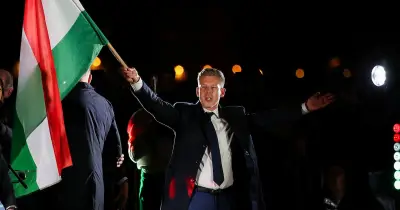 Hongrie : la victoire écrasante de Tisza met fin à seize ans de pouvoir d'Orban