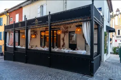 Incendie suspect à Sainte-Maxime : le restaurant « La petite maison » gravement endommagé