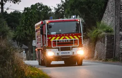 Incendies criminels dans le Cher : des infrastructures électriques ciblées pour perturber l'armement