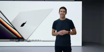 John Ternus succède à Tim Cook à la tête d'Apple : un vétéran du hardware