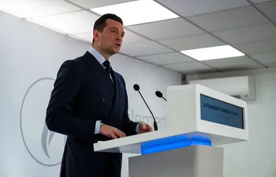 Jordan Bardella et la princesse Maria Carolina : ce que changerait un mariage royal