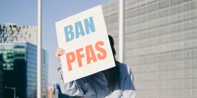 La lutte juridique contre les PFAS s'intensifie en Europe face à la pollution chimique