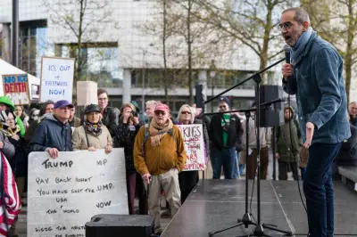 Le collectif La Digue se structure et s'élargit pour contrer l'extrême droite
