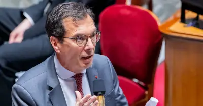 Le gouvernement renonce à autoriser le travail le 1er-Mai dans certains commerces