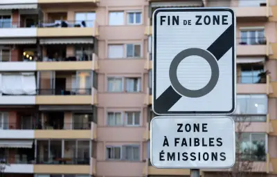 Le Parlement adopte la loi de simplification économique, controverses sur les ZFE et l'environnement