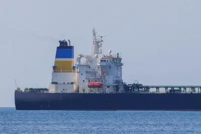 Le pétrolier Deyna, soupçonné de flotte fantôme russe, reprend la mer après amende