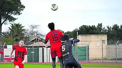 Le RCO Agde sombre à domicile face à Arcachon et se rapproche de la relégation en National 3