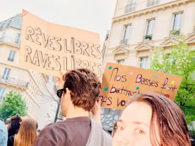 Les députés examinent un projet de loi pour réguler les free parties