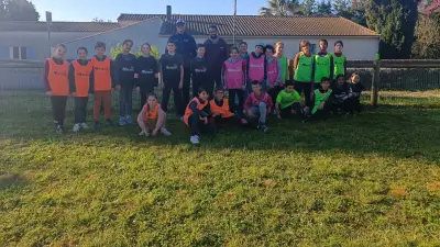 Les élèves de Garrigues s'initient à la balle ovale avec Hérault Sport