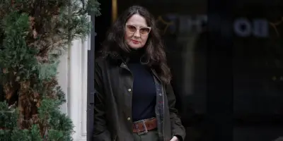 Lucrecia Martel dénonce l'arbitraire du langage dominant en Argentine avec 'Nuestra Tierra'