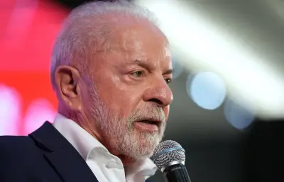 Lula met en garde contre l'apparition d'un 'Hitler' quand la démocratie recule