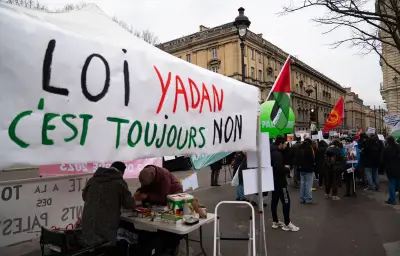 Manifestation à Paris contre la loi Yadan, accusée d'entraver la liberté d'expression