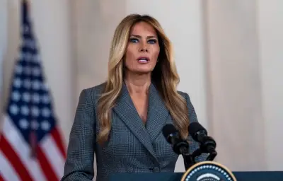 Melania Trump rompt le silence pour démentir tout lien avec Jeffrey Epstein