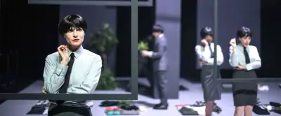 « Monde nouveau » au Cratère éphémère : une fantaisie anthropologique sur l'ère numérique