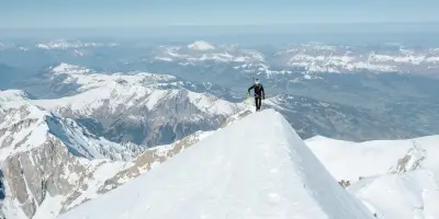 Nouveau record d'ascension du Mont-Blanc par Jacquemoud et Equy