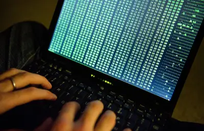 Nouvelle arnaque iPhone : des notifications alarmantes pour voler vos identifiants Apple