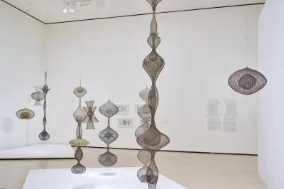 Ruth Asawa : une rétrospective au Guggenheim Bilbao célèbre l'artiste nippo-américaine