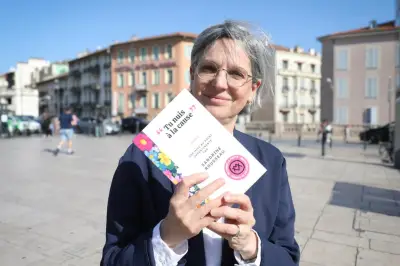 Sandrine Rousseau défend son livre « Tu nuis à la cause » à Nice