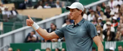 Sinner triomphe à Monte Carlo, reprend la place de numéro un mondial