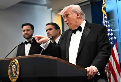 Tirs lors d'un gala à Washington : Donald Trump évacué, un homme arrêté