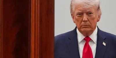 Trump menace l'Iran de destructions massives si le détroit d'Ormuz reste fermé