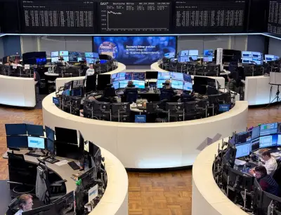 Trump modère ses propos belliqueux, un soulagement pour l'économie mondiale