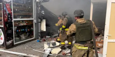 Ukraine : frappe russe sur un marché fait cinq morts, drone touche Kharkiv