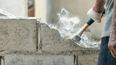 Un mur détruit à Mougins libère un quartier bloqué : « Je vais enfin pouvoir travailler »