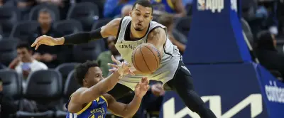 Victor Wembanyama blessé à une côte après une collision en NBA, son statut MVP en jeu