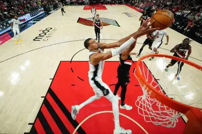 Wembanyama de retour, les Spurs mènent 3-1 contre Portland en play-offs