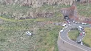 Accident mortel d'un bus touristique à La Gomera : un Britannique décède, des dizaines de blessés