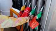 Aide carburant de 50 euros : qui sont les 