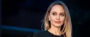 Angelina Jolie en gilet pare-balles à Kherson : les raisons de sa visite