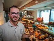 Anglet célèbre deux boulangers primés au concours départemental des Pyrénées-Atlantiques