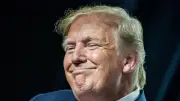 Annulation de l'amende de 464 millions de dollars pour Trump