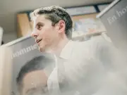 Attal met la renaissance de Renaissance en stand-by