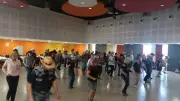 Bal country à Rodilhan : une centaine de passionnés réunis
