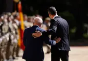 À Barcelone, un front anti-Trump se dessine sous l'impulsion de Pedro Sánchez et Lula