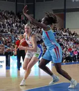 Basket Landes qualifié pour les demi-finales après une victoire écrasante face à Chartres