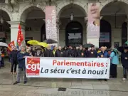 Bayonne : des retraités manifestent pour la santé gratuite et des pensions plus élevées