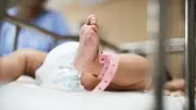Bébé de 16 mois positif à la cocaïne : les parents en garde à vue