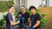 À Beaucaire, les papas tissent des liens avec leurs enfants lors d'ateliers conviviaux