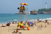 Biarritz : surveillance renforcée et retour des douches sur les plages pour Pâques