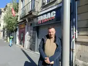 Bordeaux : un buraliste contraint à la fermeture par un arrêté municipal, il perd 12 000 euros par jour