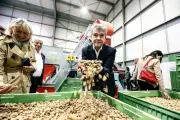 Brignoles, laboratoire de souveraineté alimentaire avec sa casserie d'amandes