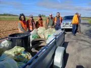 Chasse aux déchets dans le triangle Champagne-Trizay-Pont-l’Abbé-d’Arnoult : une mobilisation citoyenne