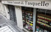 Chez Fayard, des auteurs en lutte pour récupérer leurs droits
