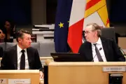 Christian Estrosi fait sa première apparition publique post-défaite municipale au conseil régional