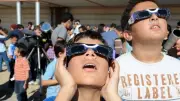 Éclipse solaire : 500 lunettes vendues en 1 heure à Montpellier